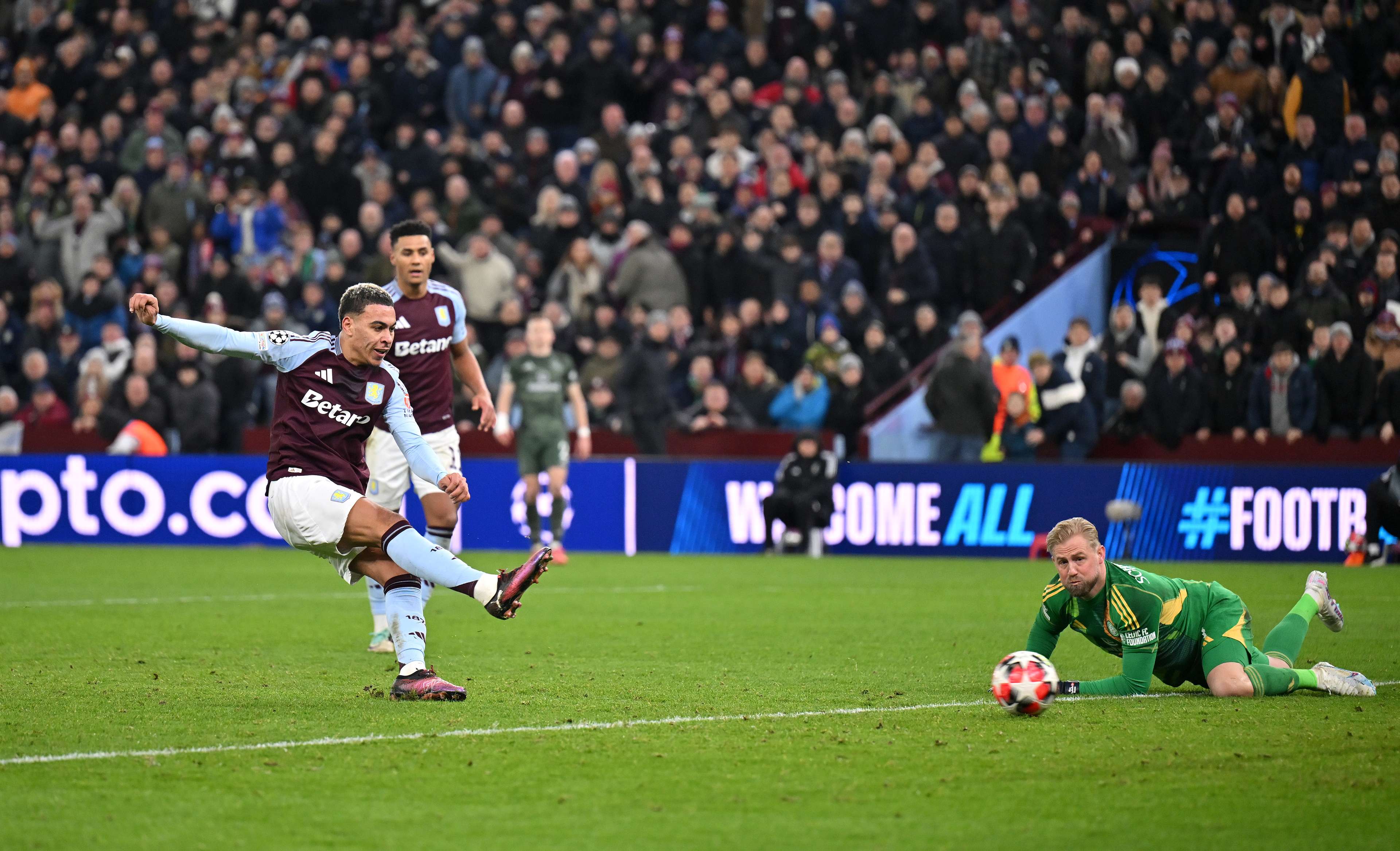 赛热度的助 赛热度的助